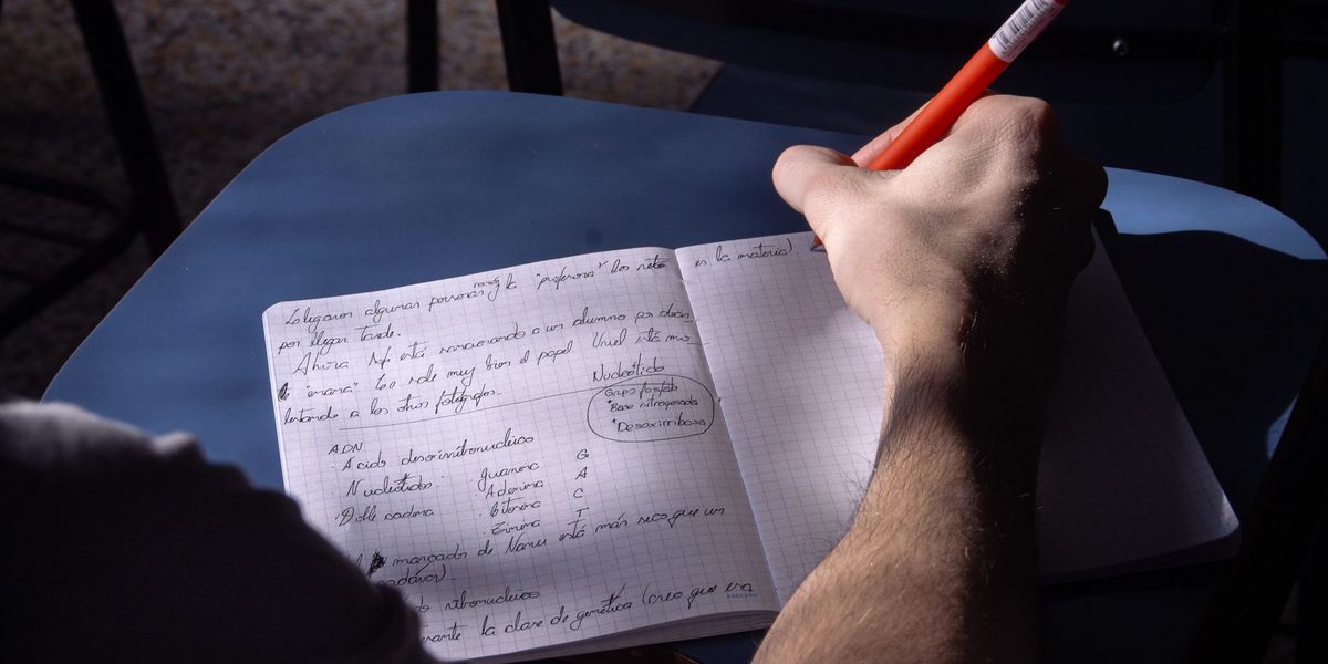 How to Declare a Minor Strategically